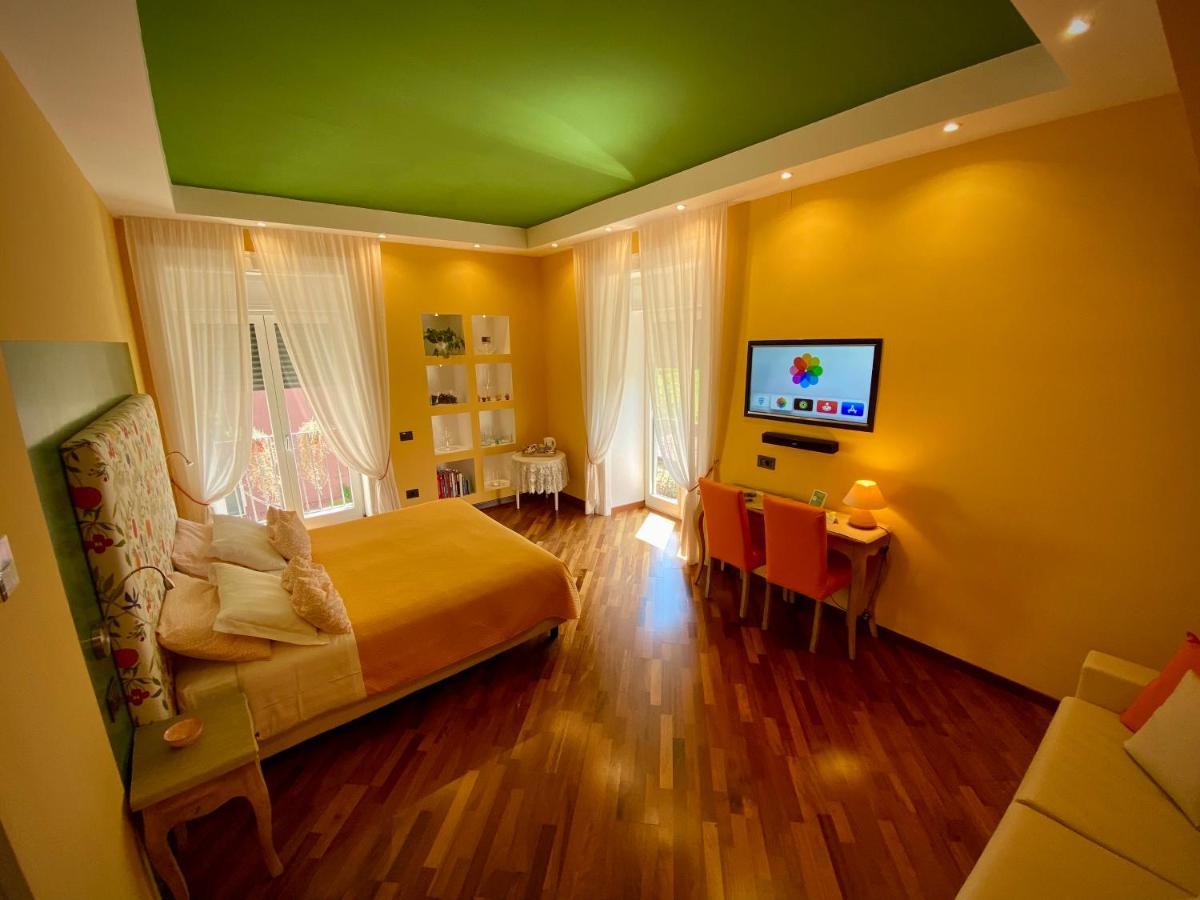 Il Giardino Segreto Bed & Breakfast Sorrento Bagian luar foto