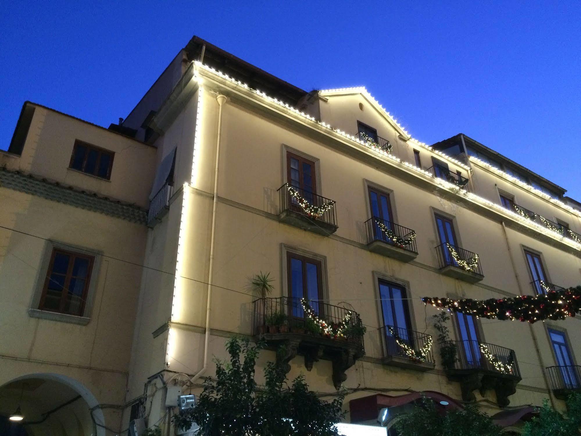 Il Giardino Segreto Bed & Breakfast Sorrento Bagian luar foto